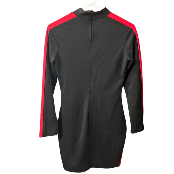 Fashion Nova Peekaboo Body con long Sleeve Dress size small - Picture 3 of 4